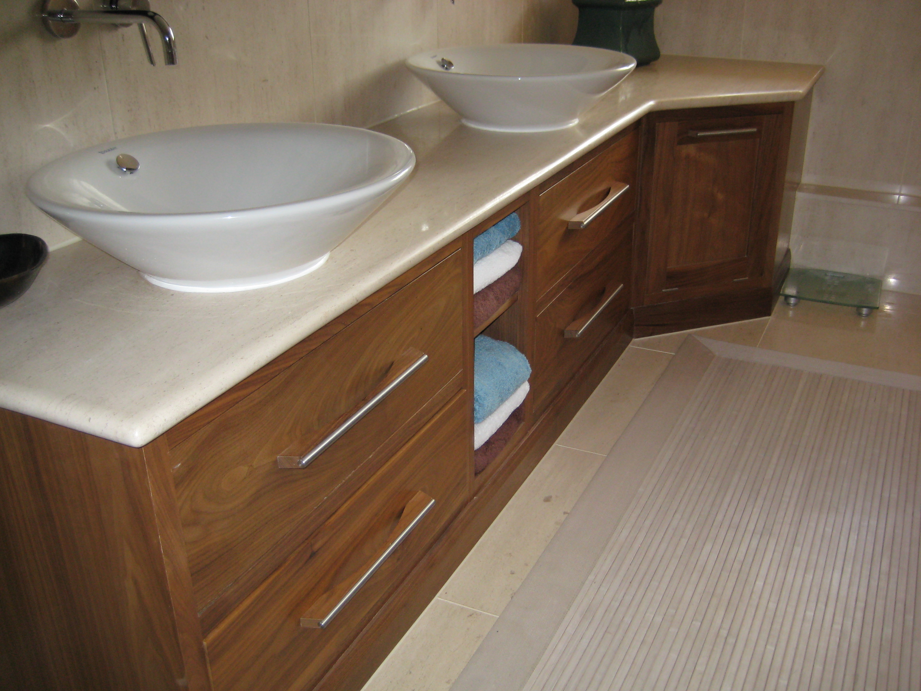 Twin Star International Bathroom Vanity